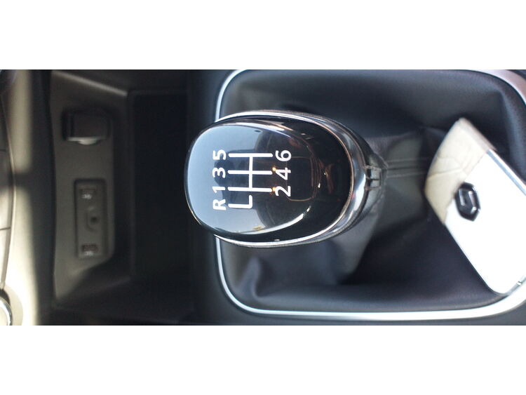 Renault Kadjar LIMITED foto 14